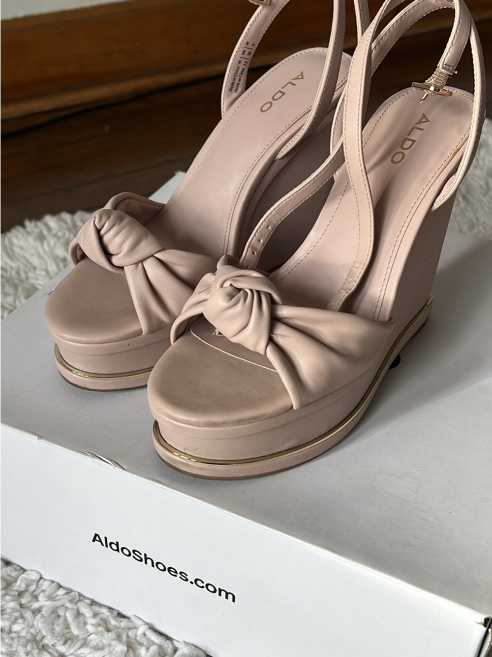 Aldo Blush Knot Front Platform Wedge Sandals with Gold Trim
